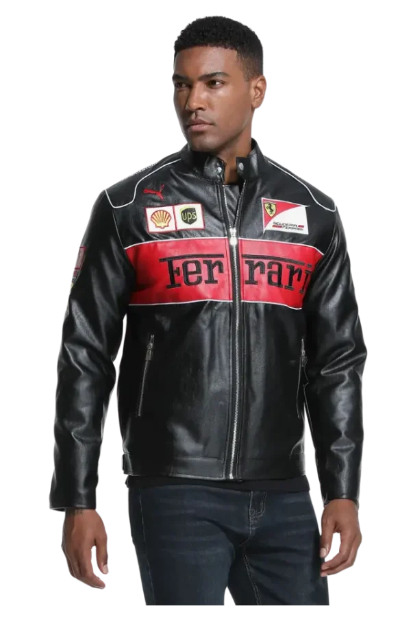 Ferrari Latex Jacke Model getragen rot